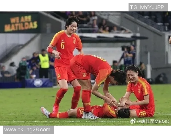 卡卡:从天赋少年到世界足球巨星的辉煌传奇之路 卡卡:从天赋少年到世界足球巨星的辉煌传奇之路